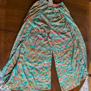 Tienda Ho made in India flowy colorful split leg pants